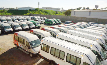 Estacionamento de vans para entrega